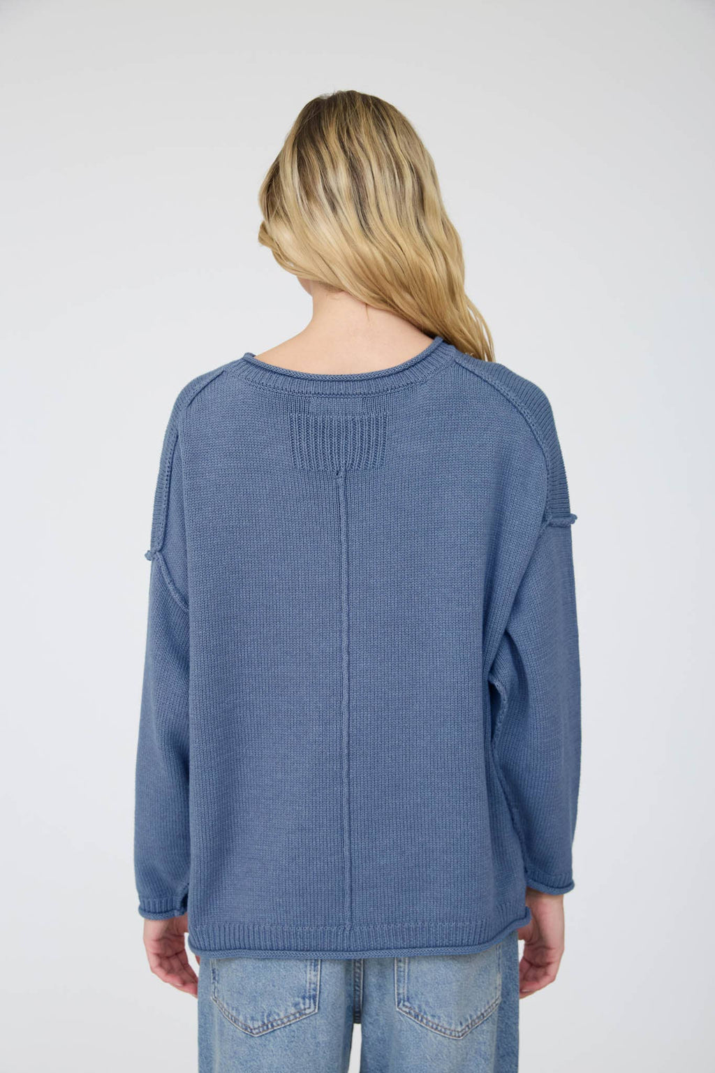 RAW EDGE EXTENDED SHOULDER LONG SLEEVE SWEATER