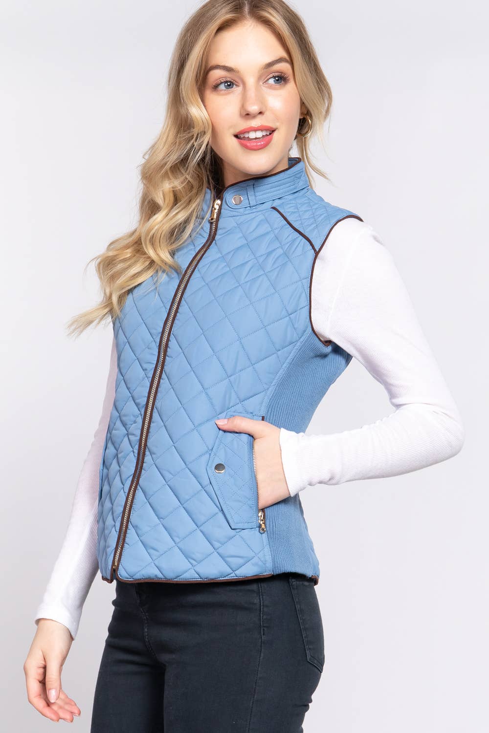 SUEDE PIPING QUILTED PADDING VEST