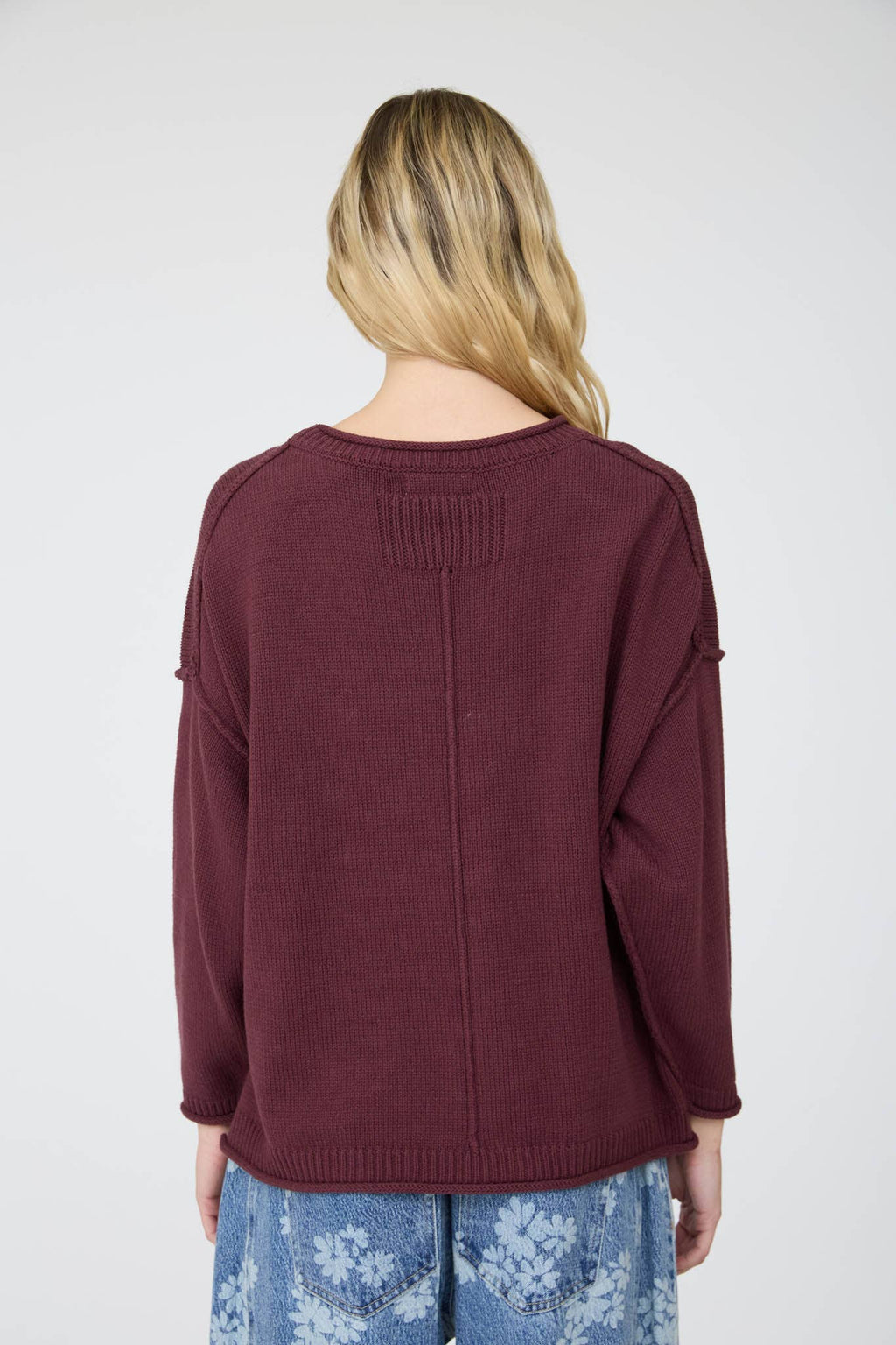 RAW EDGE EXTENDED SHOULDER LONG SLEEVE SWEATER