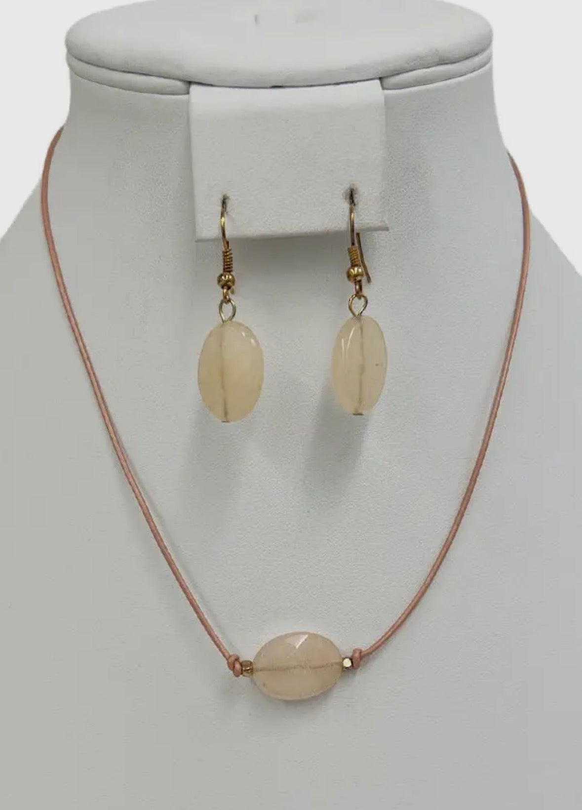 Oval Stone Cord Necklace