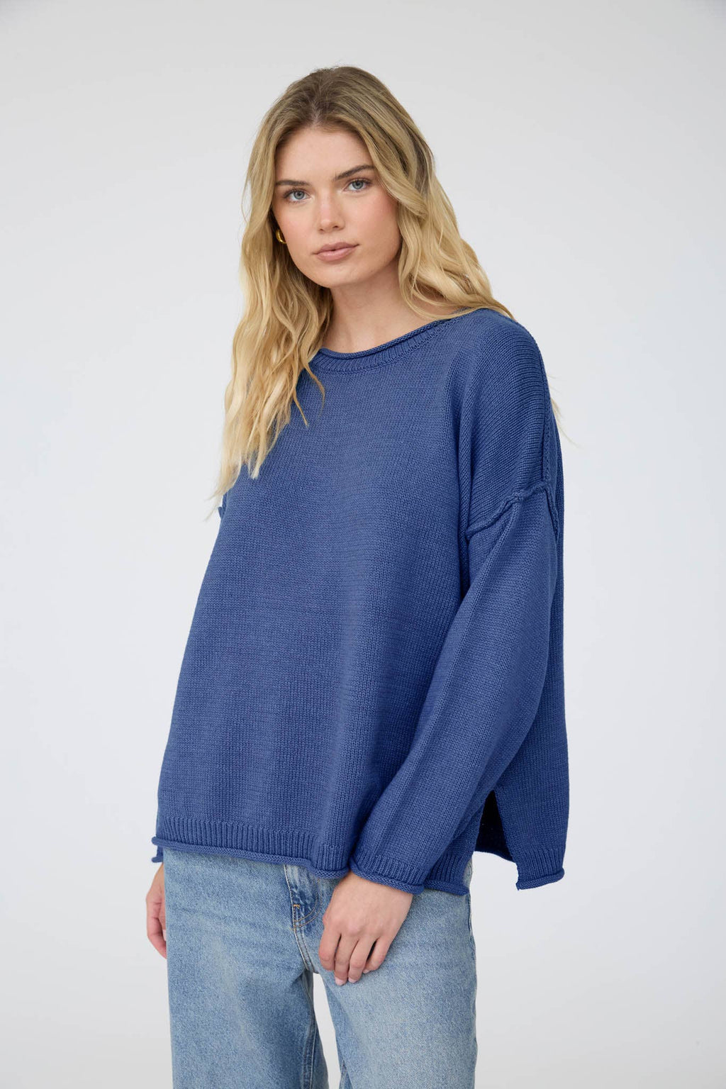RAW EDGE EXTENDED SHOULDER LONG SLEEVE SWEATER