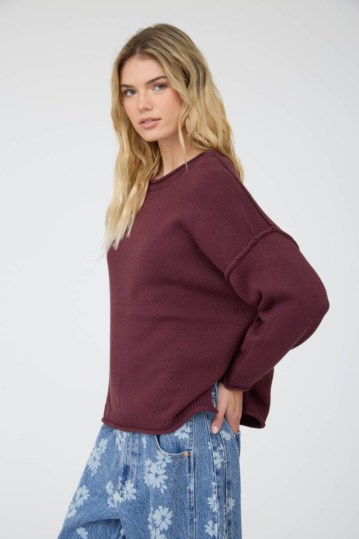 RAW EDGE EXTENDED SHOULDER LONG SLEEVE SWEATER