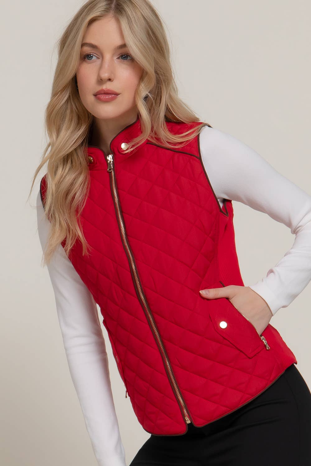 SUEDE PIPING QUILTED PADDING VEST